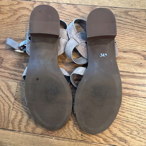 Steve Madden Heel Sandals - Picture 2 of 3